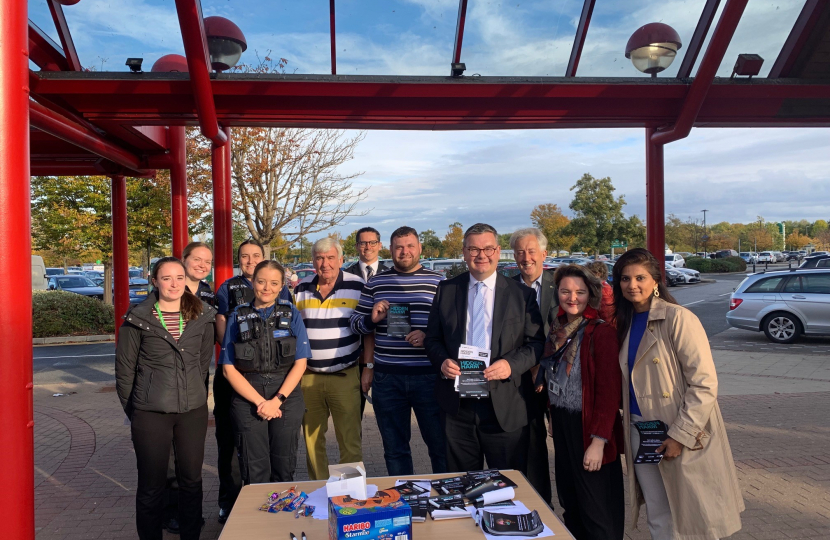 Conservative group councillors, Iain Stewart MP and Thames Valley Police group photo.  